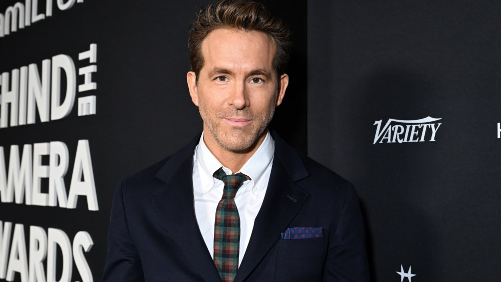 Ryan Reynolds' R-Rated Star Wars Pitch: Why He Didn't Want To Star Ryan Reynolds' R-Rated Star Wars Pitch: Why He Didn't Want To Star