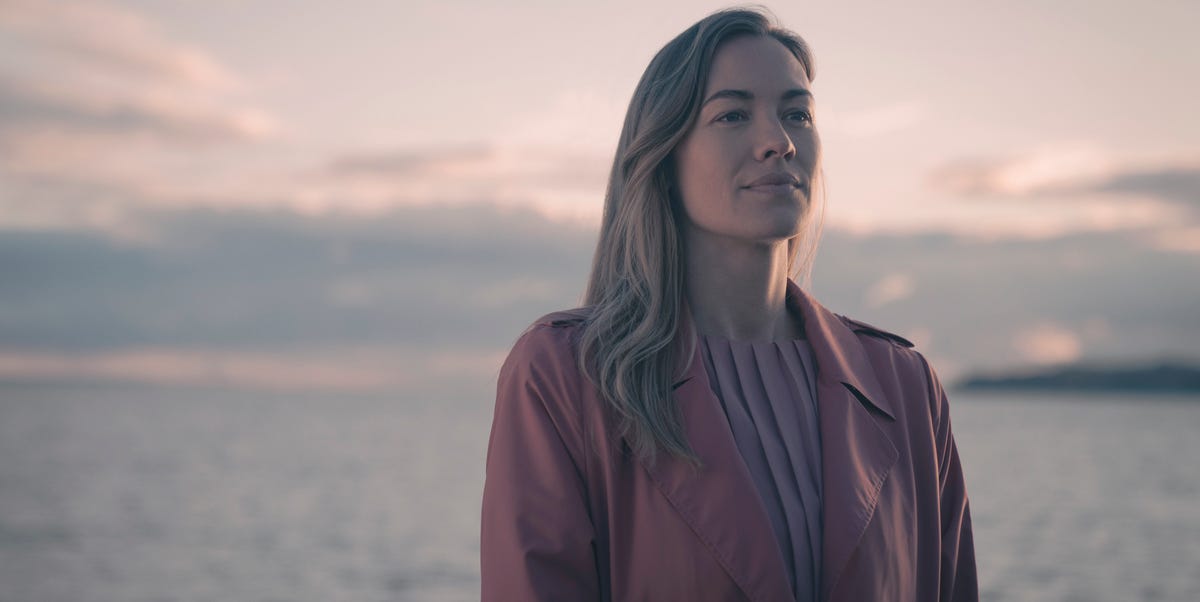 Serena Joy Waterford's Pink: Decoding The Costume Choice In The Handmaid's Tale Season 6 Serena Joy Waterford's Pink: Decoding The Costume Choice In The Handmaid's Tale Season 6
