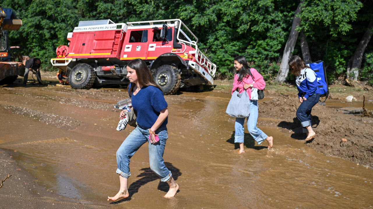 Severe Weather: Southeastern France Hit By Violent, Vicious Thunderstorms Severe Weather: Southeastern France Hit By Violent, Vicious Thunderstorms