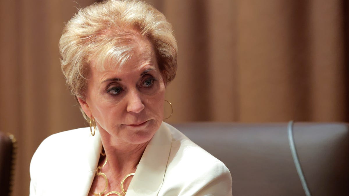 Social Media Reacts: Linda McMahon's A.1. Steak Sauce AI Gaffe Social Media Reacts: Linda McMahon's A.1. Steak Sauce AI Gaffe