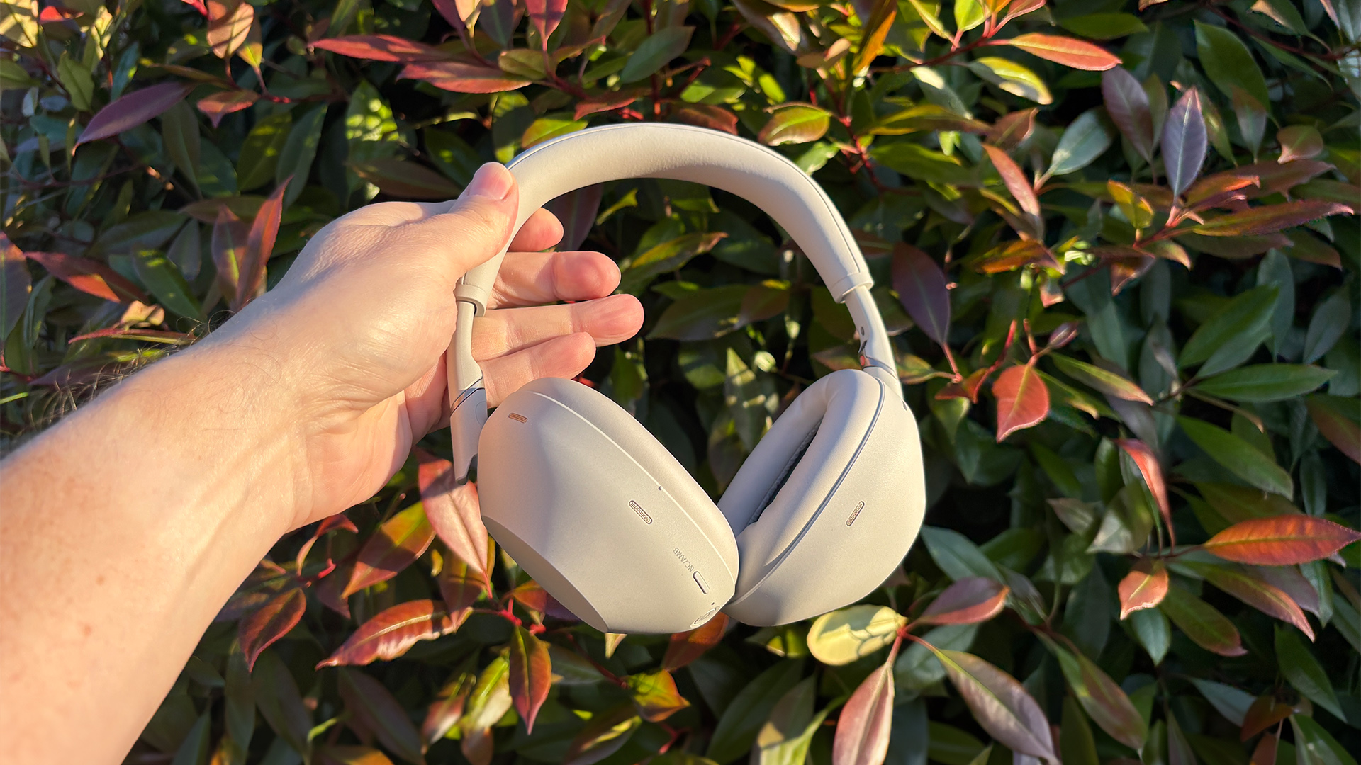 Sony WH-1000XM6: Do They Truly Beat Bose In Sound Quality And Features? Sony WH-1000XM6: Do They Truly Beat Bose In Sound Quality And Features?