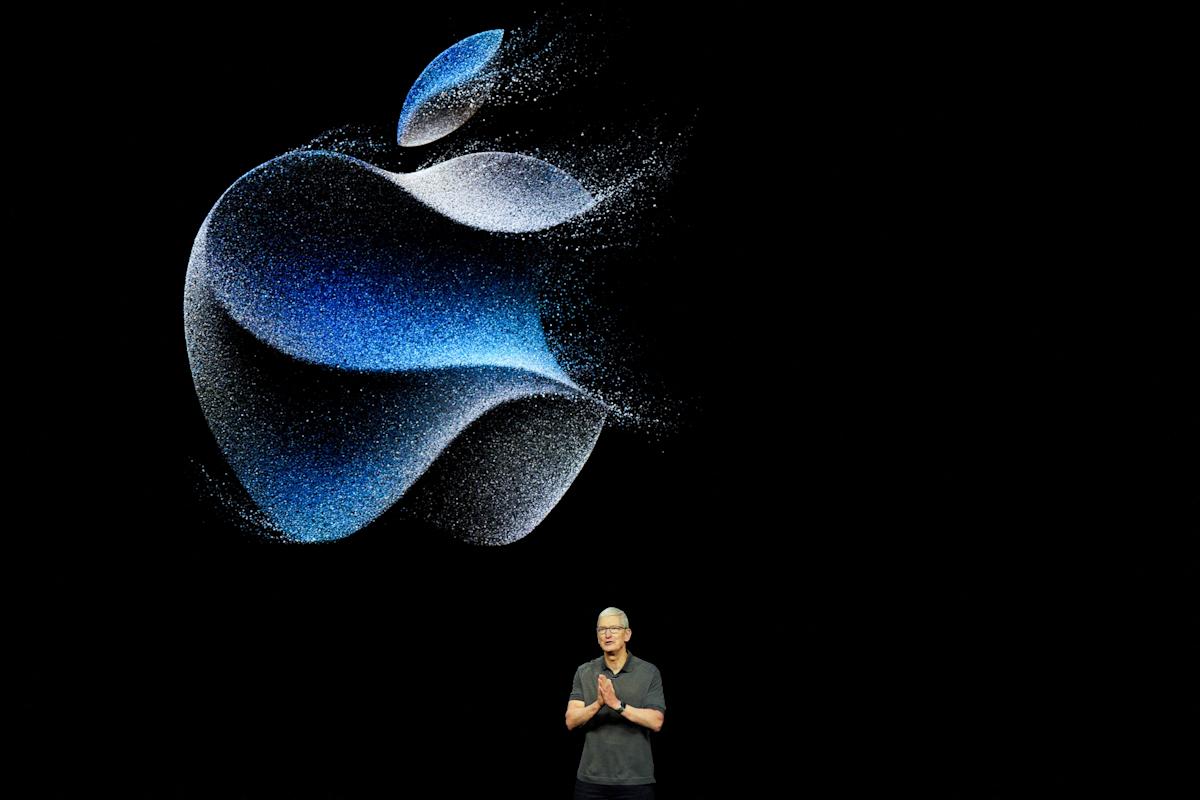 Strong IPhone Sales Propel Apple To Beat Q2 Earnings Estimates Strong IPhone Sales Propel Apple To Beat Q2 Earnings Estimates