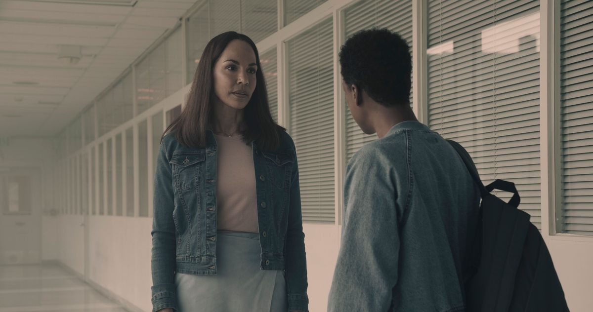 The Handmaid's Tale Season 5 Finale Recap: What Happened In The Handmaid's Tale Season 5 Finale Recap: What Happened In