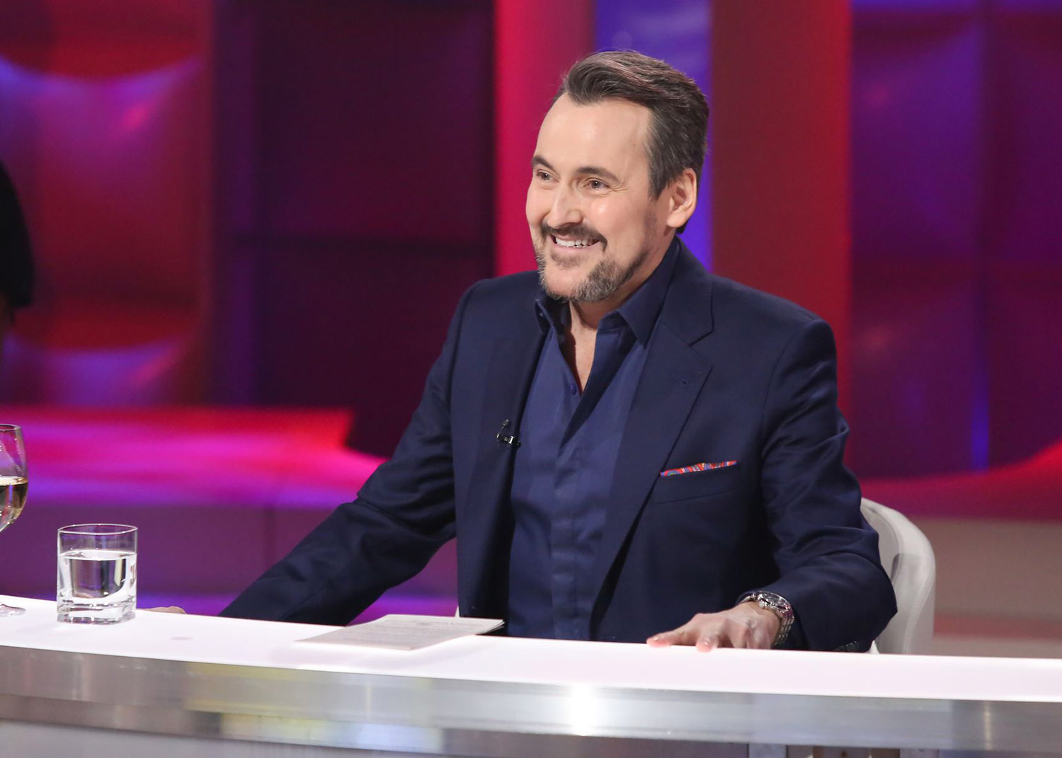 TPMP: Découvrez La Liste Complète Des Invités Du Dimanche 27 Avril TPMP: Découvrez La Liste Complète Des Invités Du Dimanche 27 Avril
