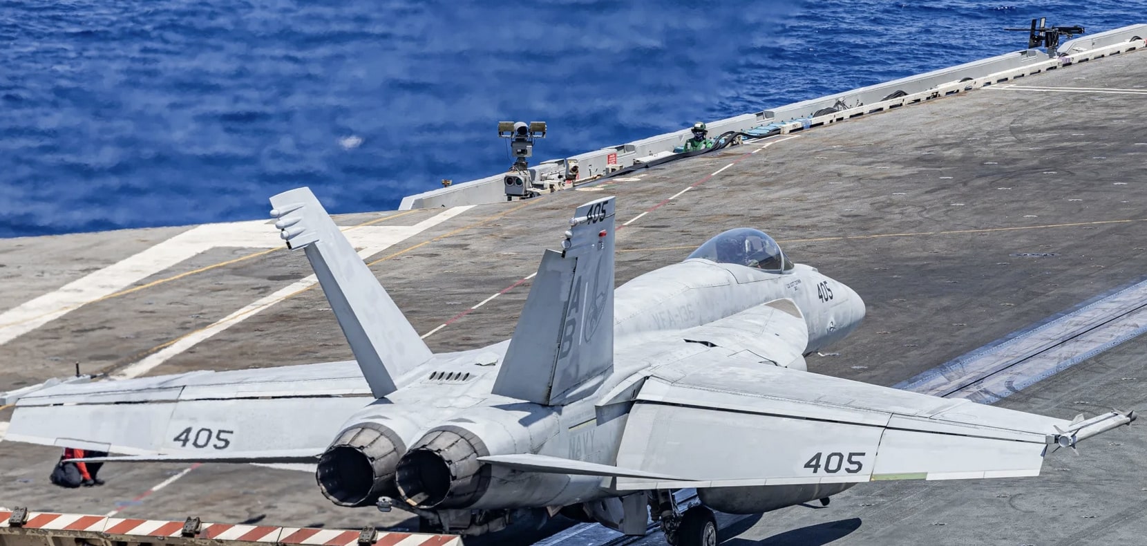 US Navy F-18 Losses: Friendly Fire And Operational Challenges In Yemen Conflict US Navy F-18 Losses: Friendly Fire And Operational Challenges In Yemen Conflict
