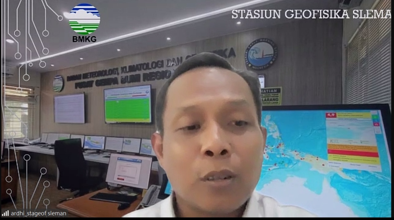 Waspada! BMKG DIY Imbau Kesiapsiagaan Hadapi Cuaca Ekstrem April 2025 Waspada! BMKG DIY Imbau Kesiapsiagaan Hadapi Cuaca Ekstrem April 2025