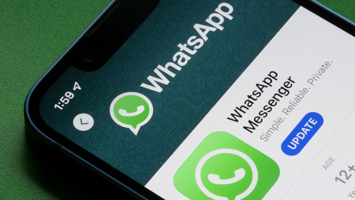 WhatsApp's 9 New Features: Two Leave Users Unimpressed WhatsApp's 9 New Features: Two Leave Users Unimpressed