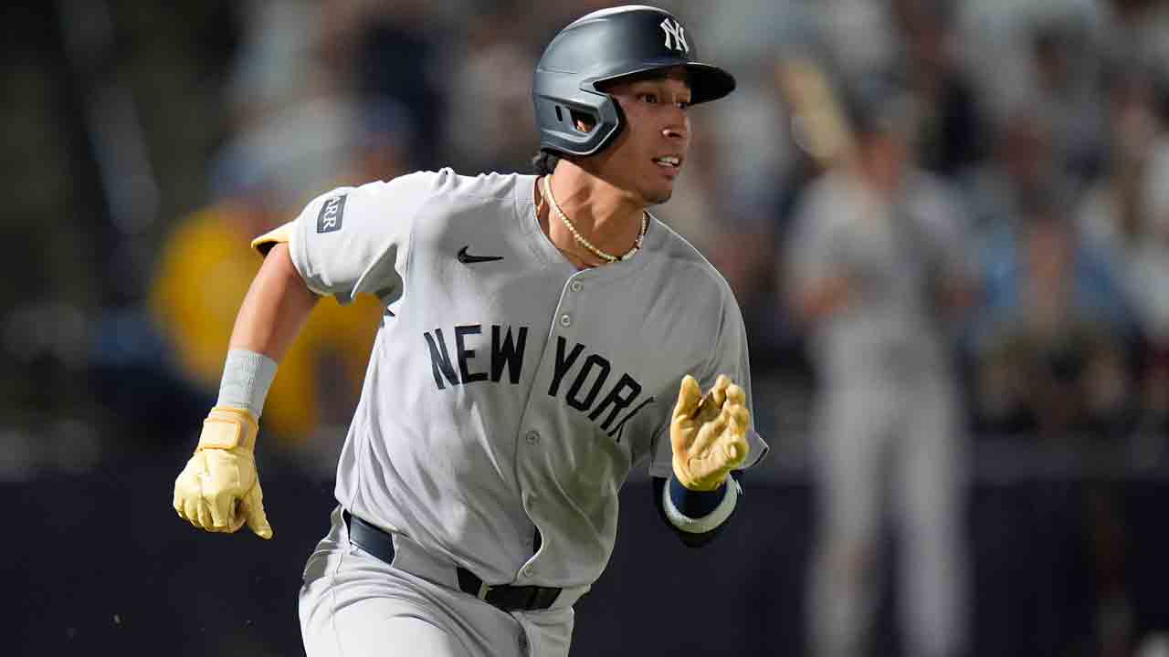 Yankees Shortstop Cabrera Carted Off Field Following Collision At Home Plate Yankees Shortstop Cabrera Carted Off Field Following Collision At Home Plate
